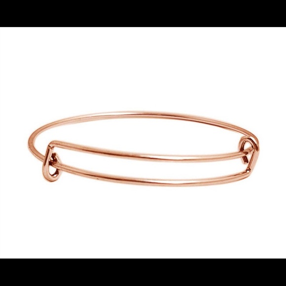 16 Assorted Expandable Wire Bangles - Picture 3 of 9